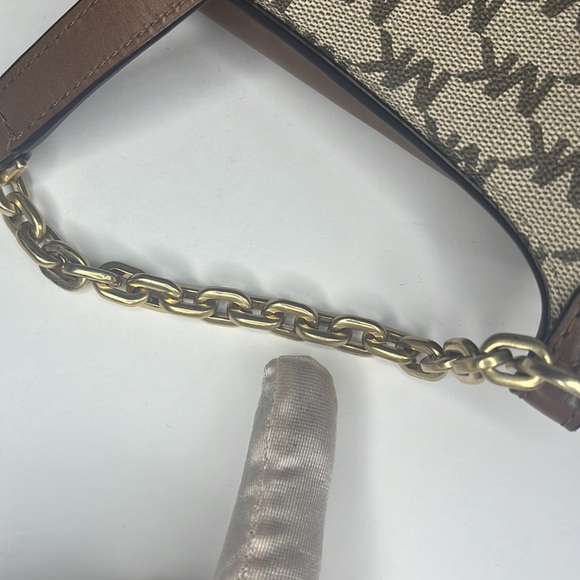 MICHAEL KORS SIGNATURE CROSSBODY MESSENGER BAG - Picture 8 of 9